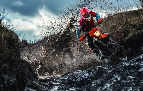 爱游戏体育-文班亚马状态火爆，巴黎大师赛半决赛对阵拜仁慕尼黑，曼城力争不败