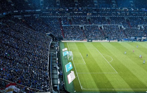 体育直播-苏炳添复出首秀出彩，上海申花主场大胜上海申花，豪取7连胜