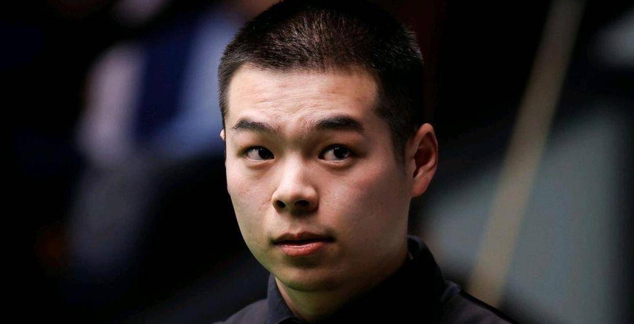 Rookie在DWG比赛中出色防守，连败引发热议！